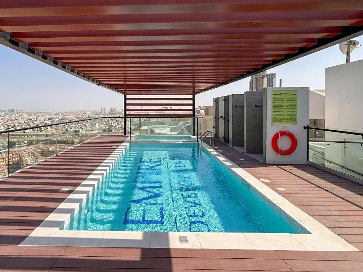 Stylish Studio Apt With Pool, Bbq Area & Playground Dubai 0*,